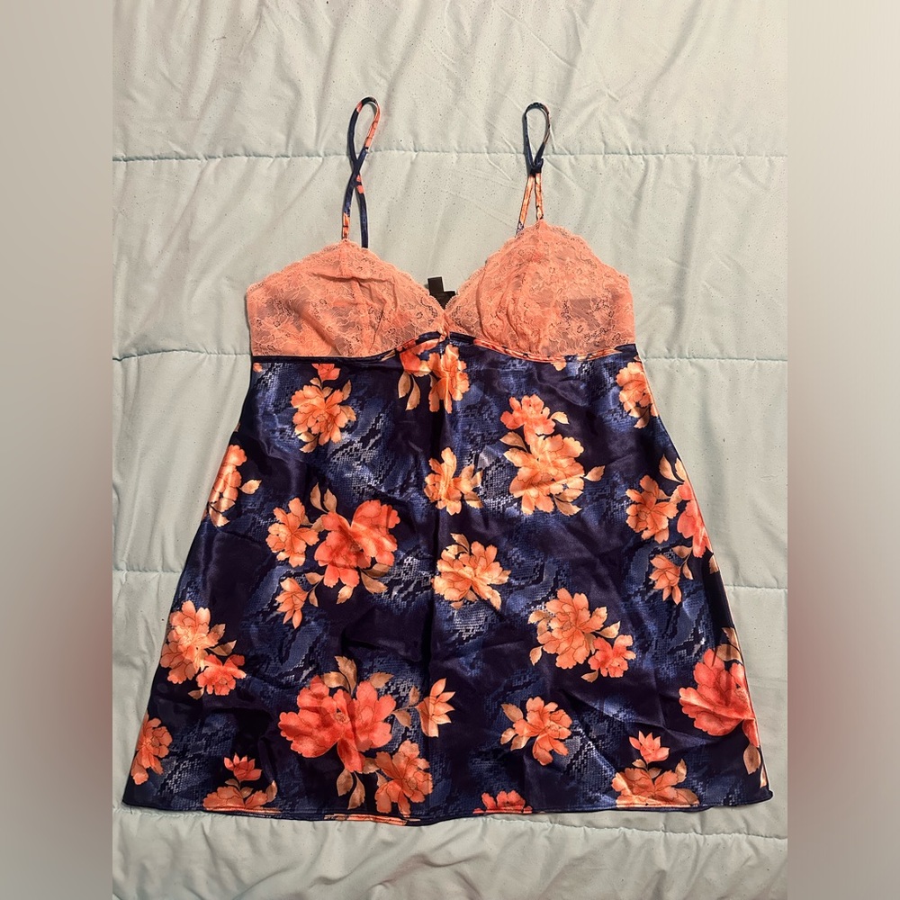 Womens nightgown